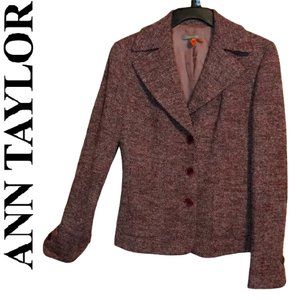 Wool/silk blend tweed blazer